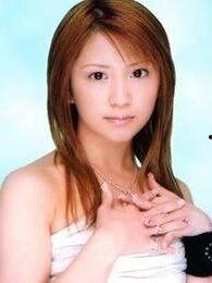 芹沢真理资料,日本女性文学界的璀璨星辰