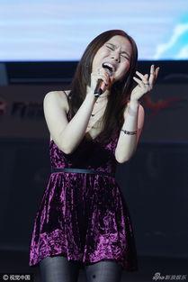 邓紫棋搞笑表情包,笑出腹肌的瞬间